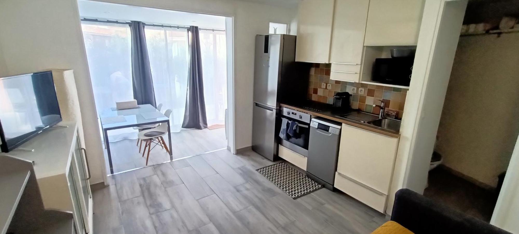 Port Cogolin, T2 Calme Dans Belle Residence, Piscine, Proche St Tropez Ngoại thất bức ảnh